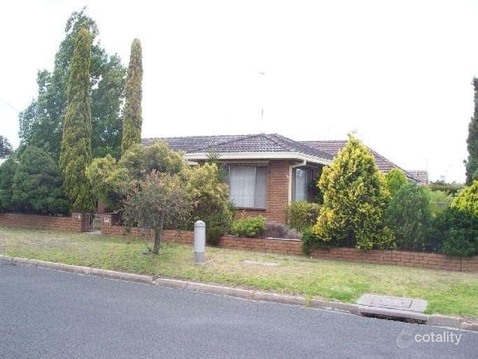 45 Day St, Bairnsdale, VIC 3875