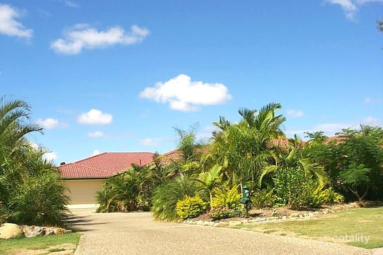 19 Anna Louise Tce, Windaroo, QLD 4207