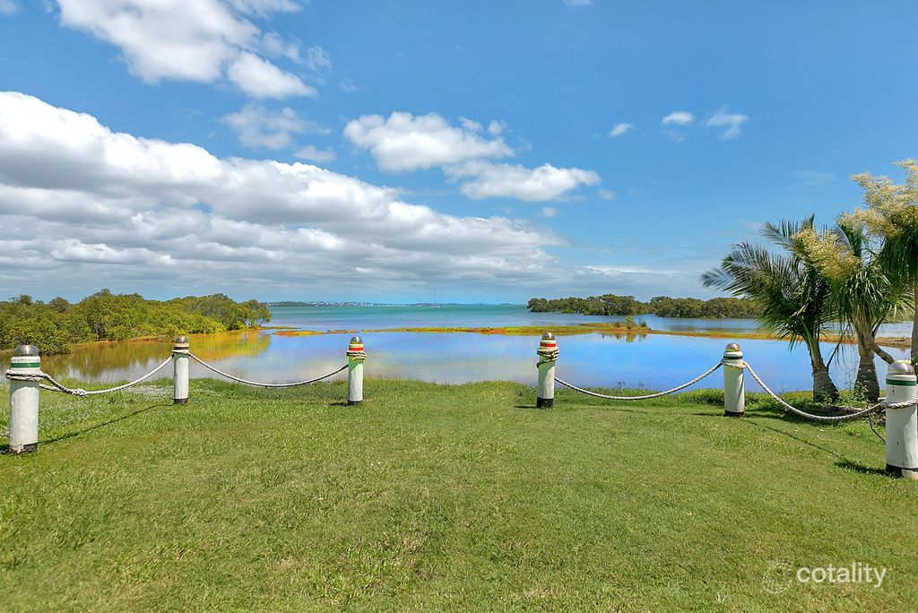2 Beachcrest Rd, Wellington Point, QLD 4160