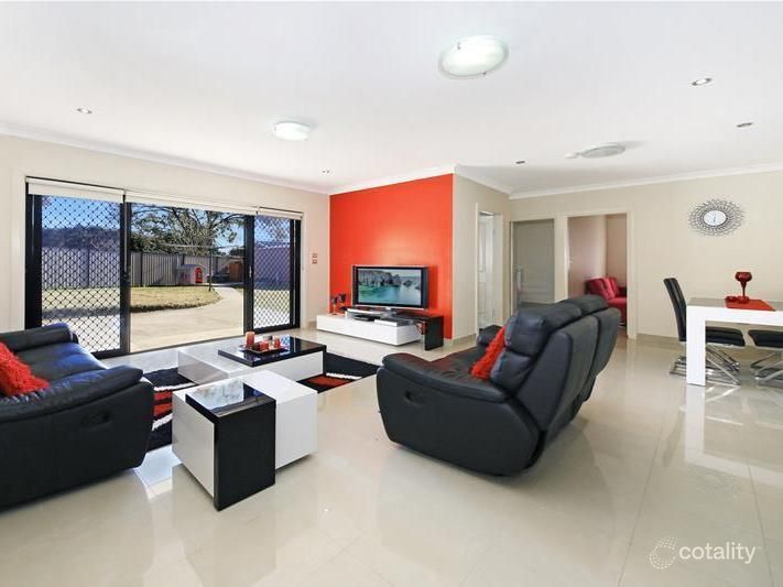 14 Mundamatta St, Villawood, NSW 2163