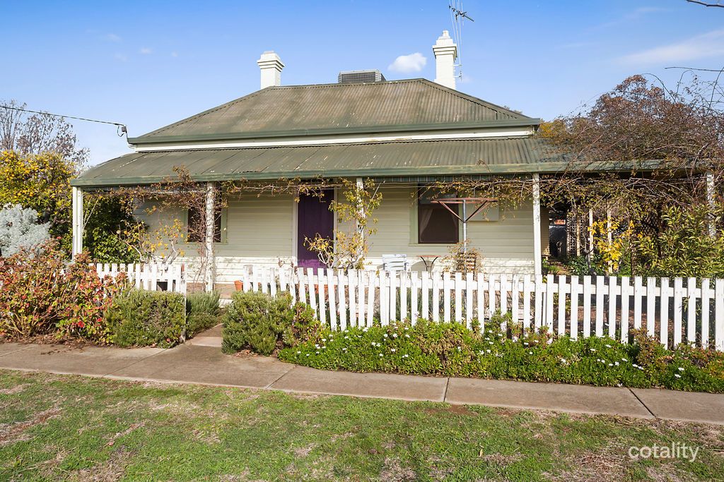 7 Clarke St, Elmore, VIC 3558