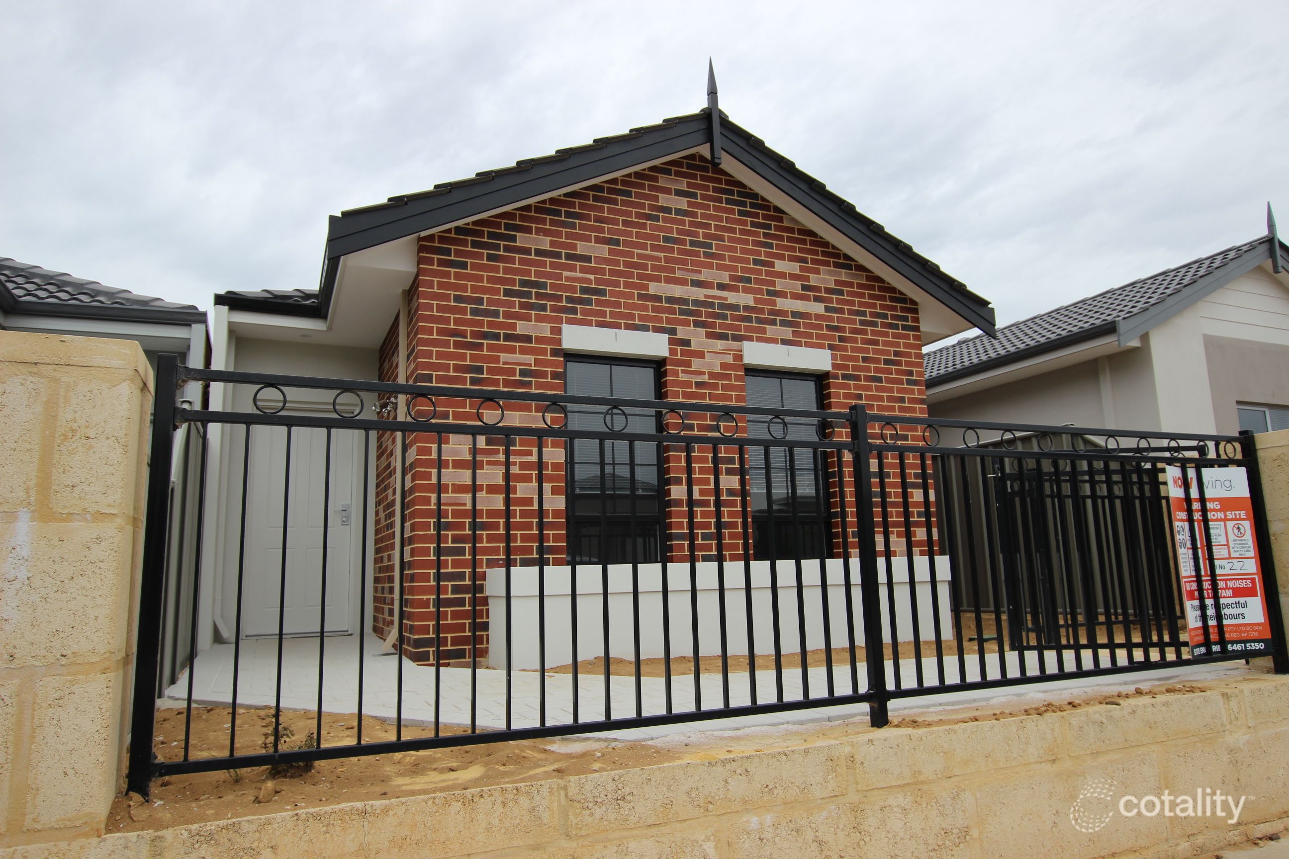 51 Kangaroo Ave, Kwinana Town Centre, WA 6167