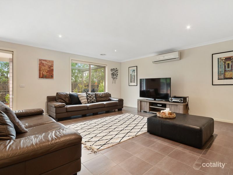 26 Merriwee Ch, Sandhurst, VIC 3977