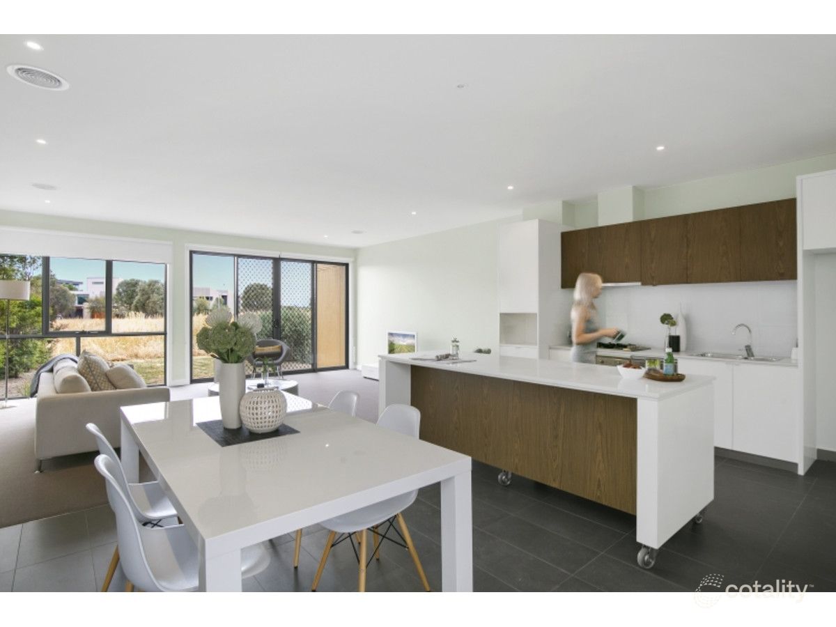 2 Driftwood Pl, Torquay, VIC 3228