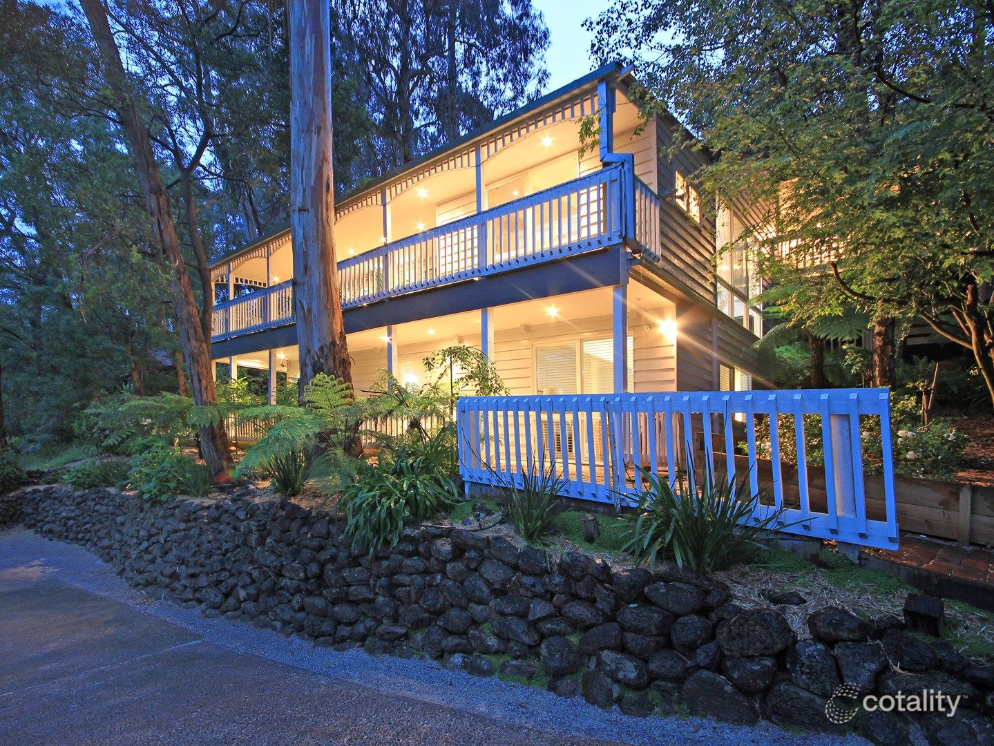 33 Bellbird St, Belgrave, VIC 3160