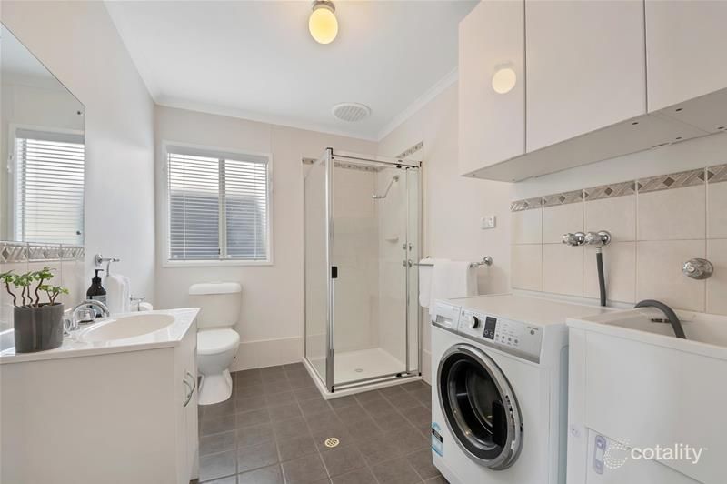 2a Kalina Ave, Para Vista, SA 5093