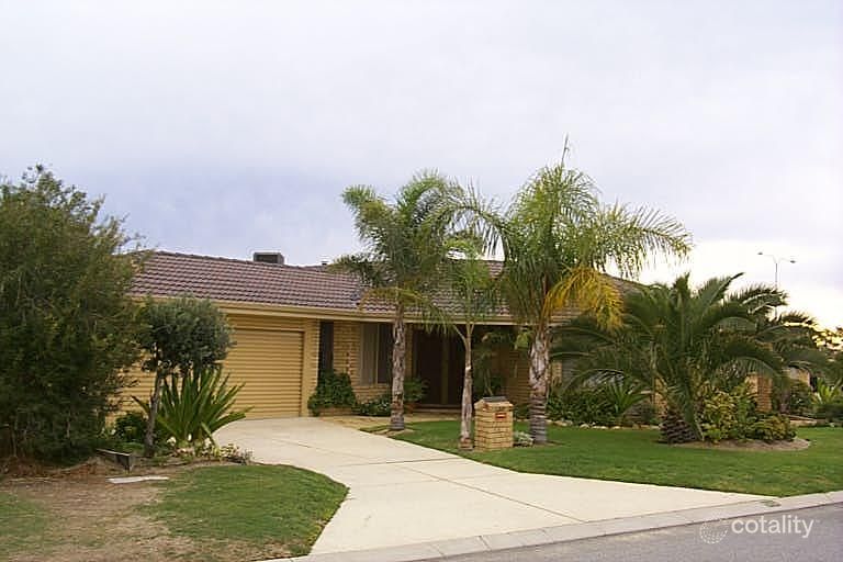 10 Trevally Way, Sorrento, WA 6020