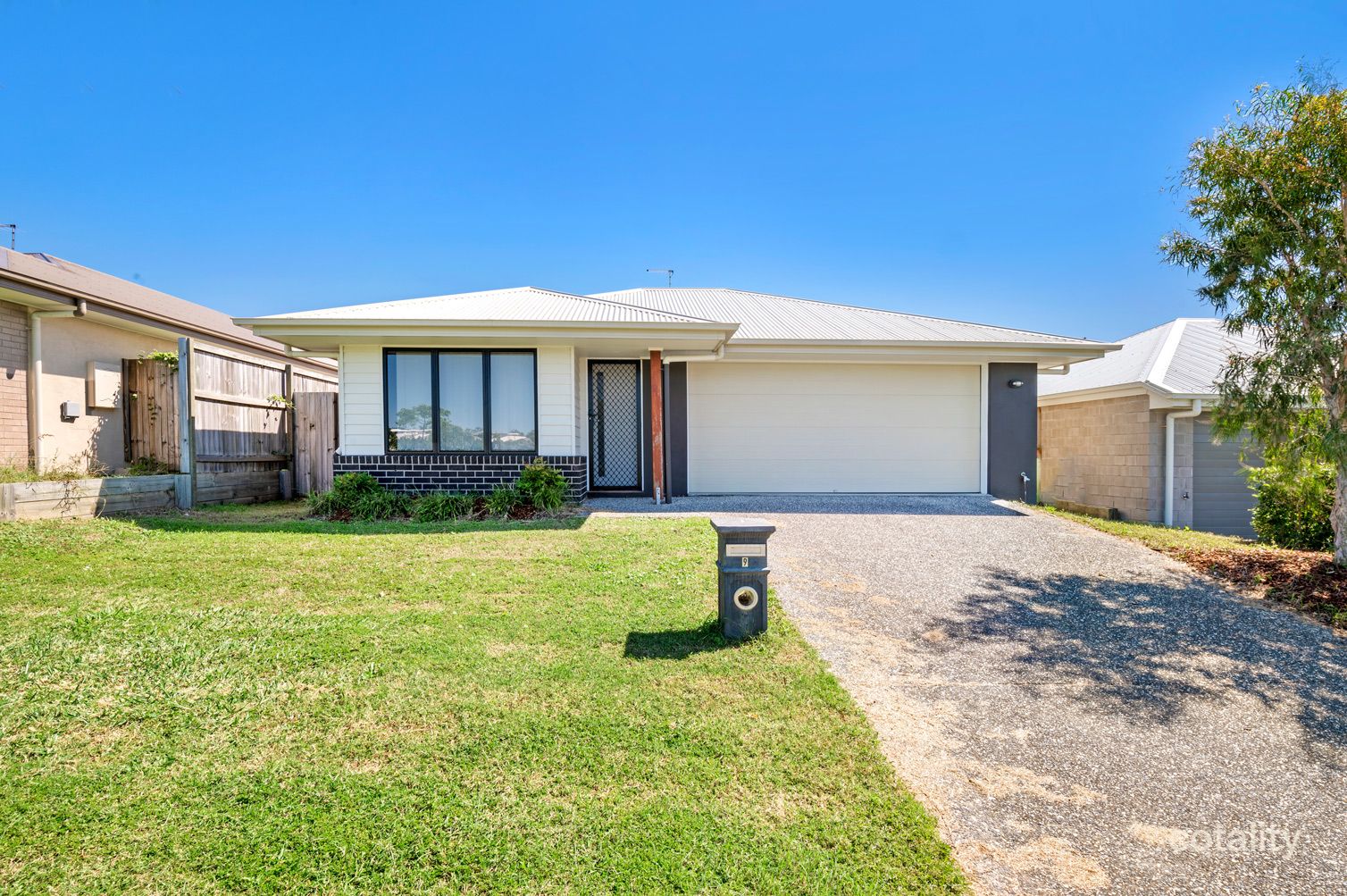 9 Chapman St, Pimpama, QLD 4209