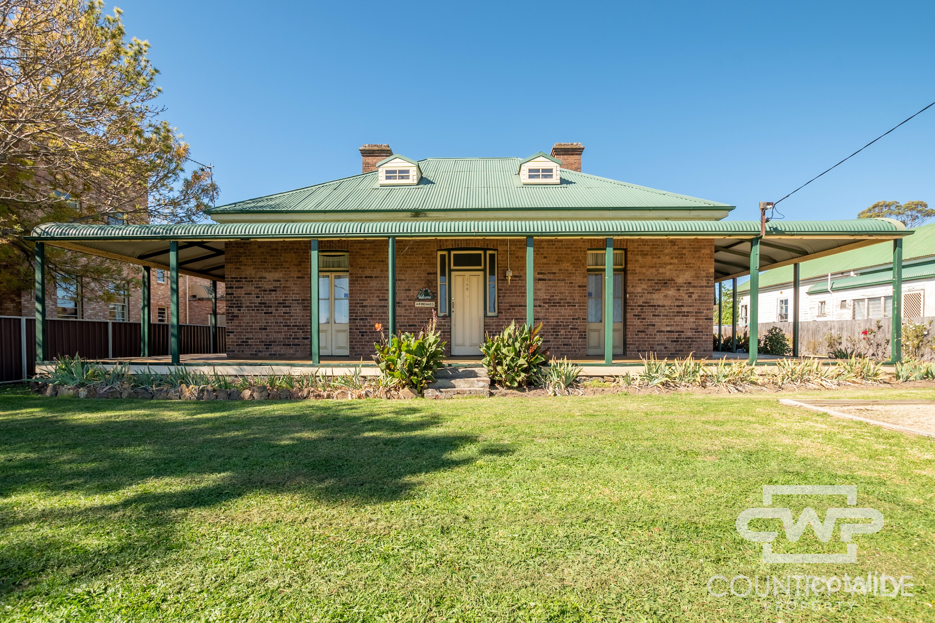 169 Church St, Glen Innes, NSW 2370