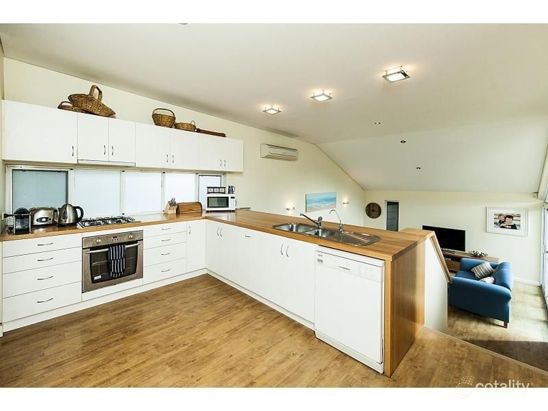 15a Darling St, White Gum Valley, WA 6162