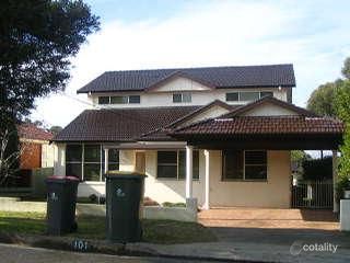 101 Lorraine St, Peakhurst Heights, NSW 2210