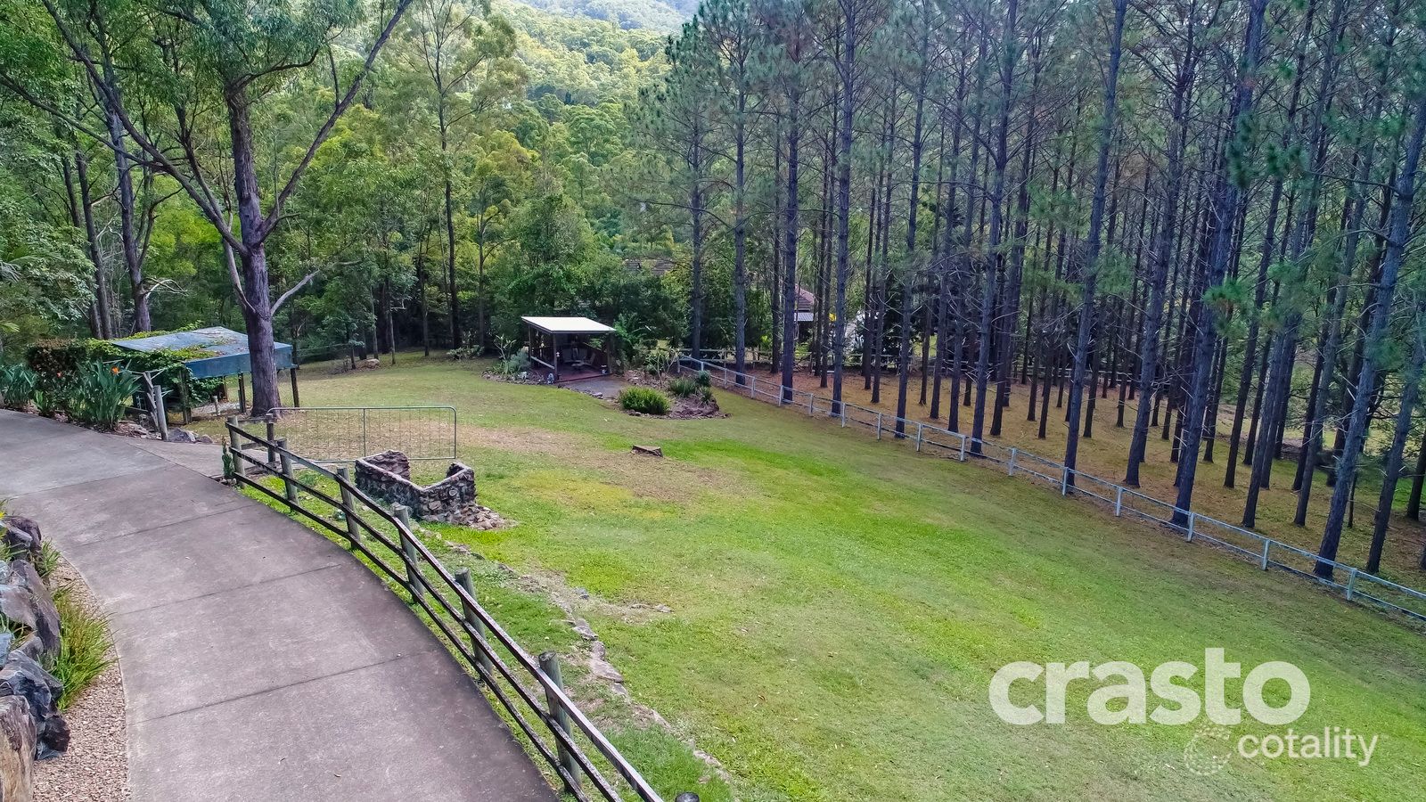 53 Aylesham Dr, Bonogin, QLD 4213