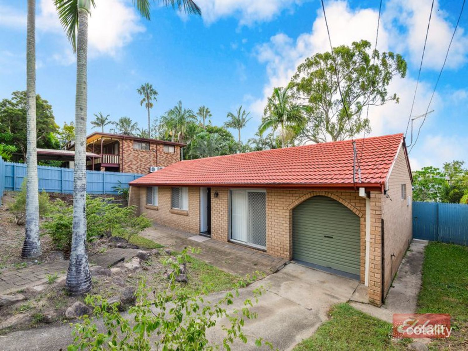 109 Springwood Rd, Springwood, QLD 4127