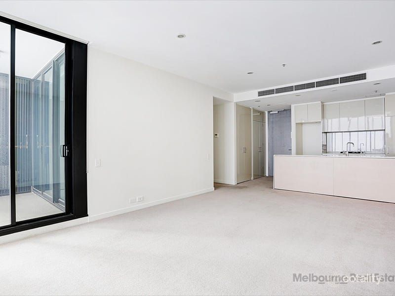 807/70 Queens Rd, Melbourne, VIC 3004