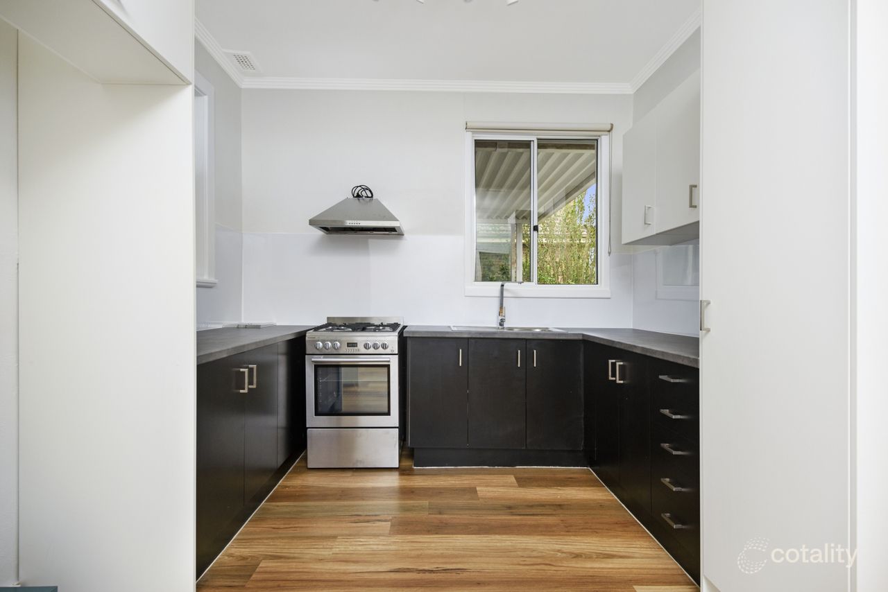 4 Collard St, Newington, VIC 3350