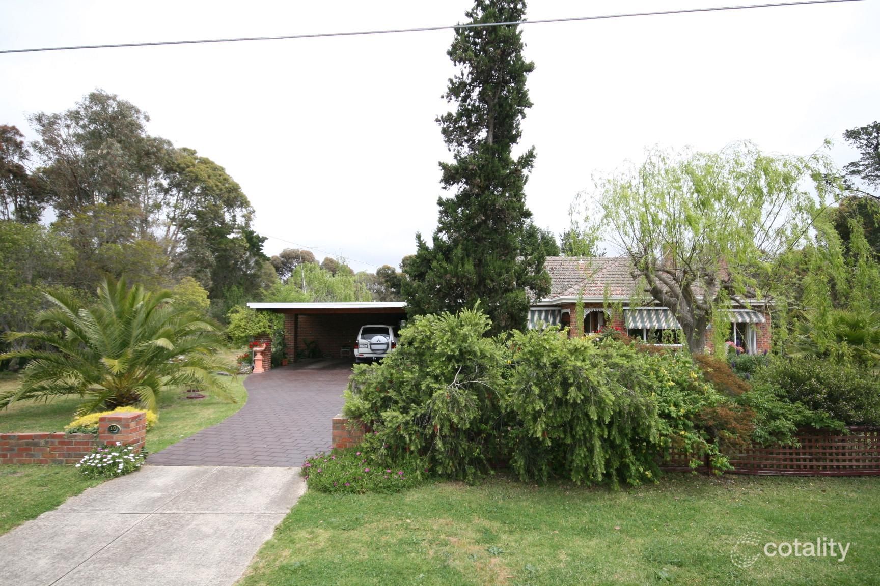 10 Coulter St, Newcomb, VIC 3219