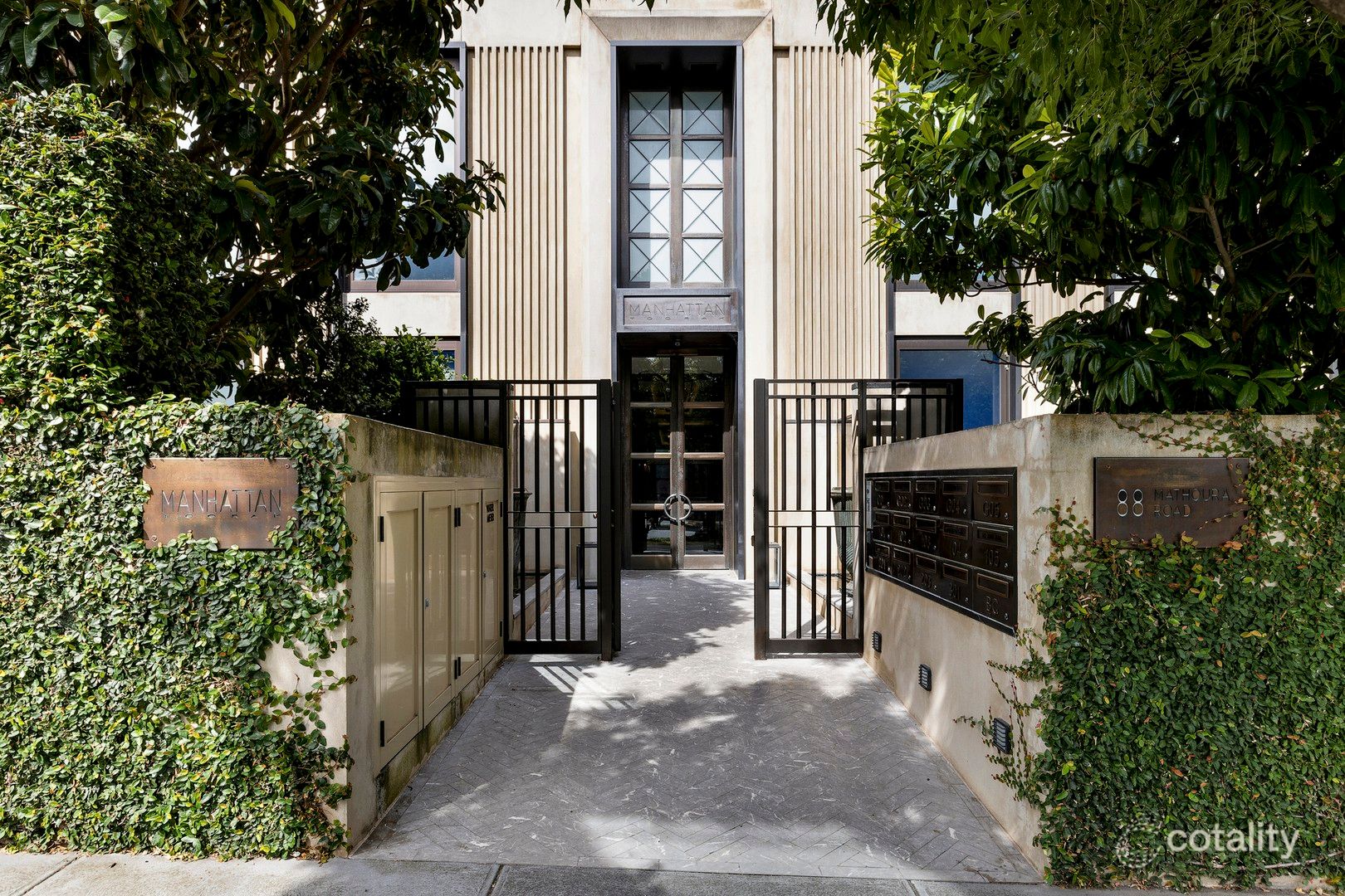 104/88 Mathoura Rd, Toorak, VIC 3142