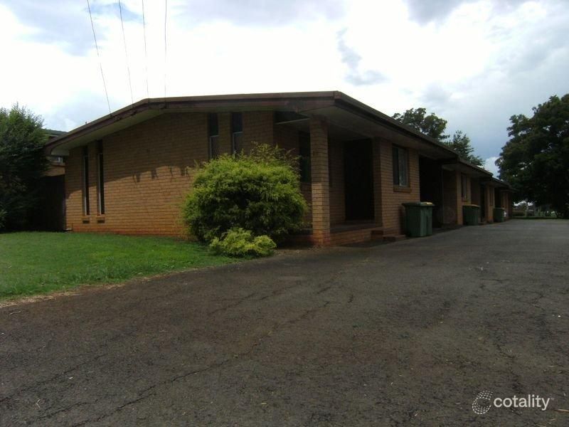 12 Tara St, Wilsonton, QLD 4350