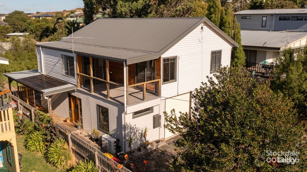 14 Harrington Dr, San Remo, VIC 3925