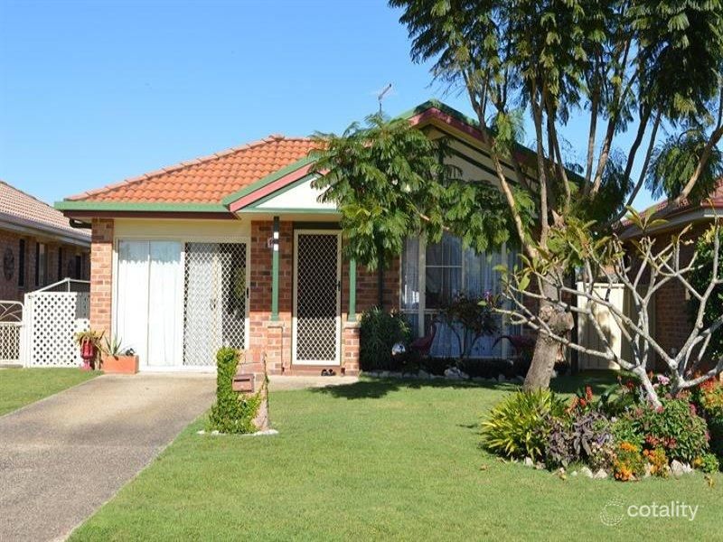 31 Lady Nelson Pl, Yamba, NSW 2464