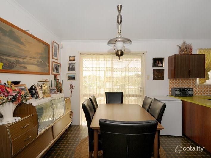 27 Muir St, Harlaxton, QLD 4350