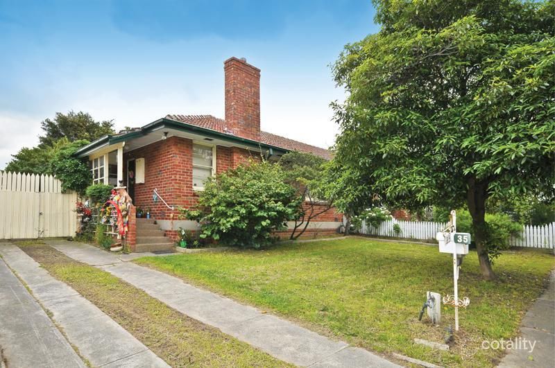 35 Peterson Ave, Coburg North, VIC 3058
