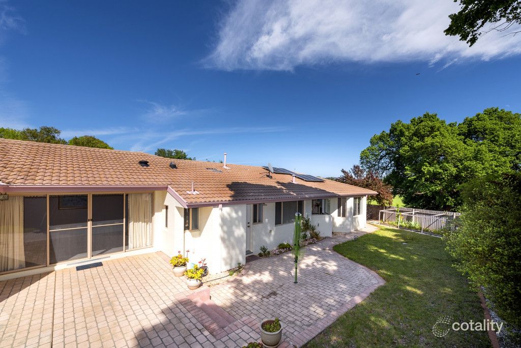85 Bicentennial Dr, Jerrabomberra, NSW 2619