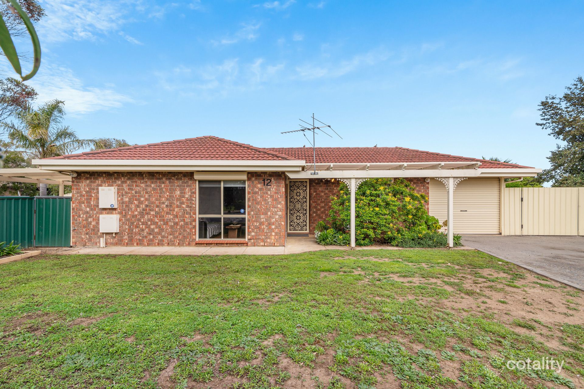 12 Mckenzie St, Aldinga Beach, SA 5173