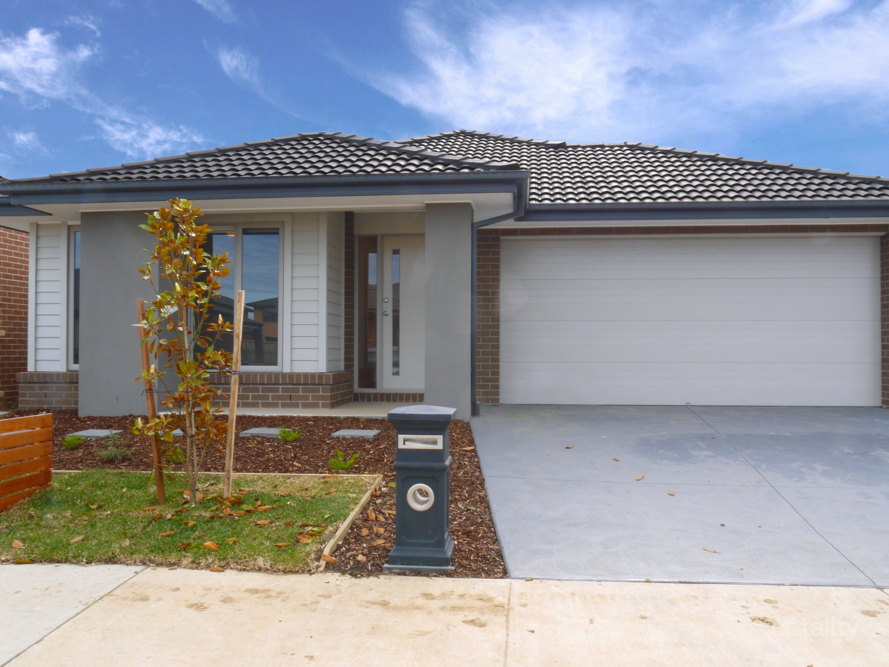 17 Devereux Way, Charlemont, VIC 3217
