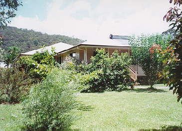 15 Camphorlaurel Ct, Tallebudgera Valley, QLD 4228