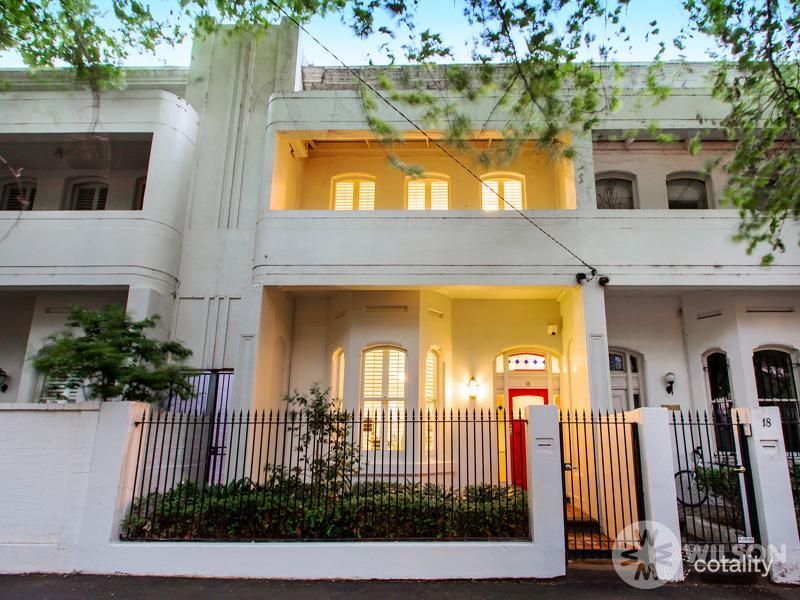 16 Mary St, St Kilda West, VIC 3182