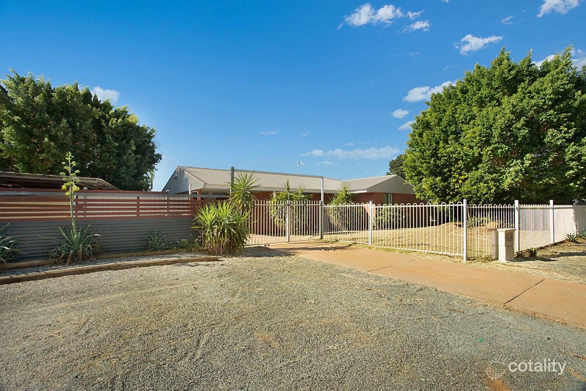 23 Gawthorne Dr, Millars Well, WA 6714