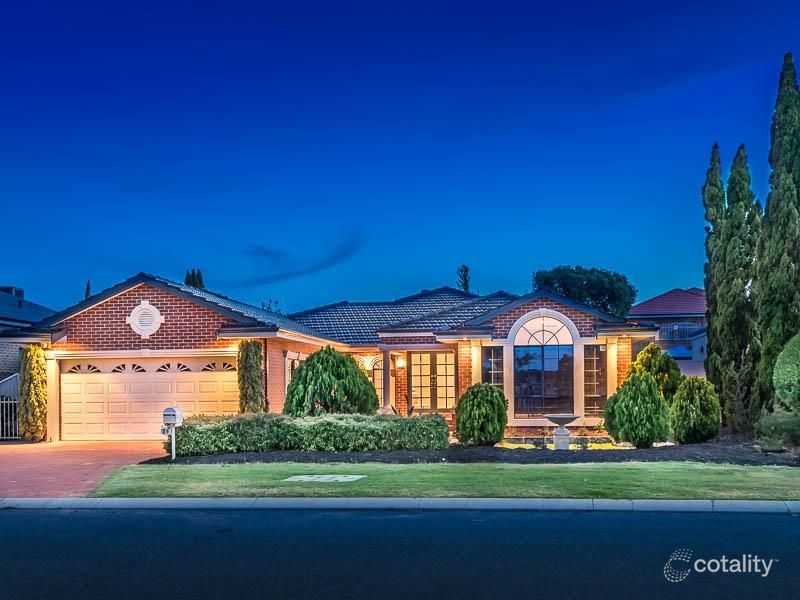 27 Miami Beach Prom, Iluka, WA 6028