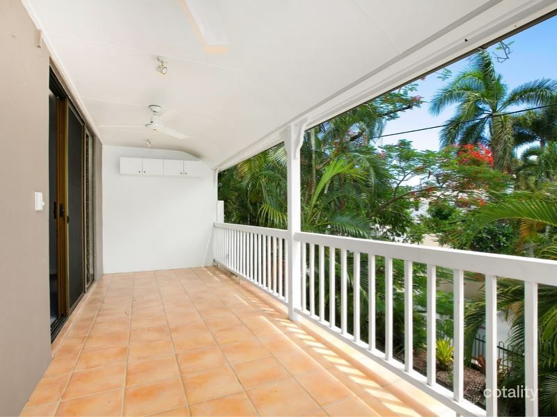3/13 Hibiscus Lane, Holloways Beach, QLD 4878
