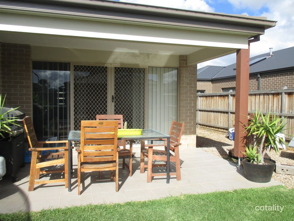 10 Bremer St, Clyde North, VIC 3978