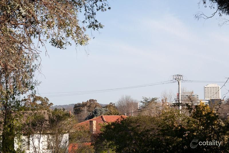 31 Collier St, Curtin, ACT 2605