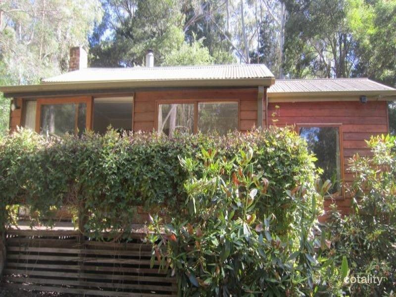 35 Bates Rd, Blackwood, VIC 3458