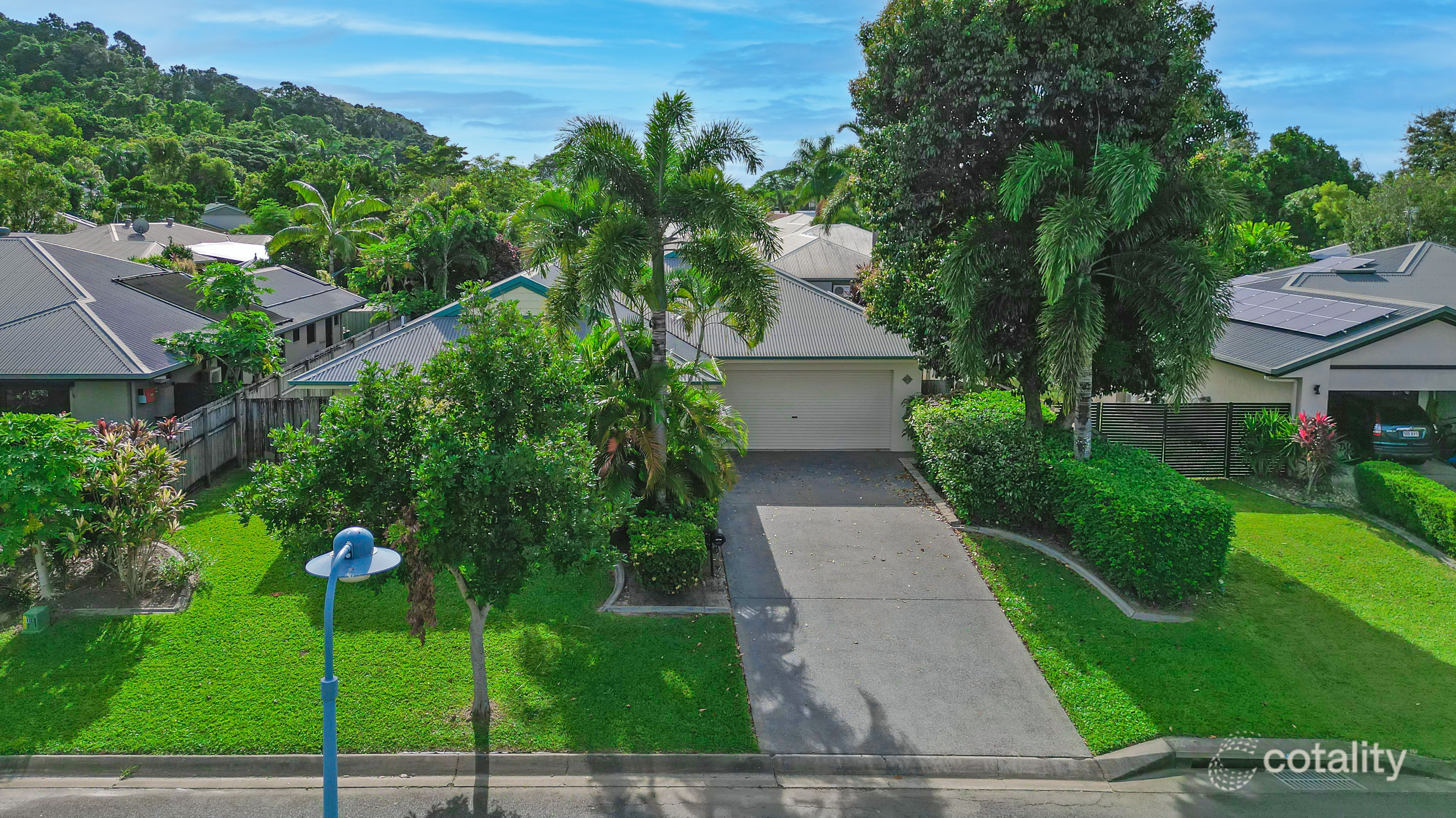 8 Kulgun St, Caravonica, QLD 4878