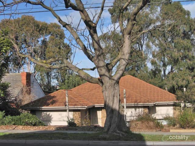 70 Oakpark Dr, Chadstone, VIC 3148