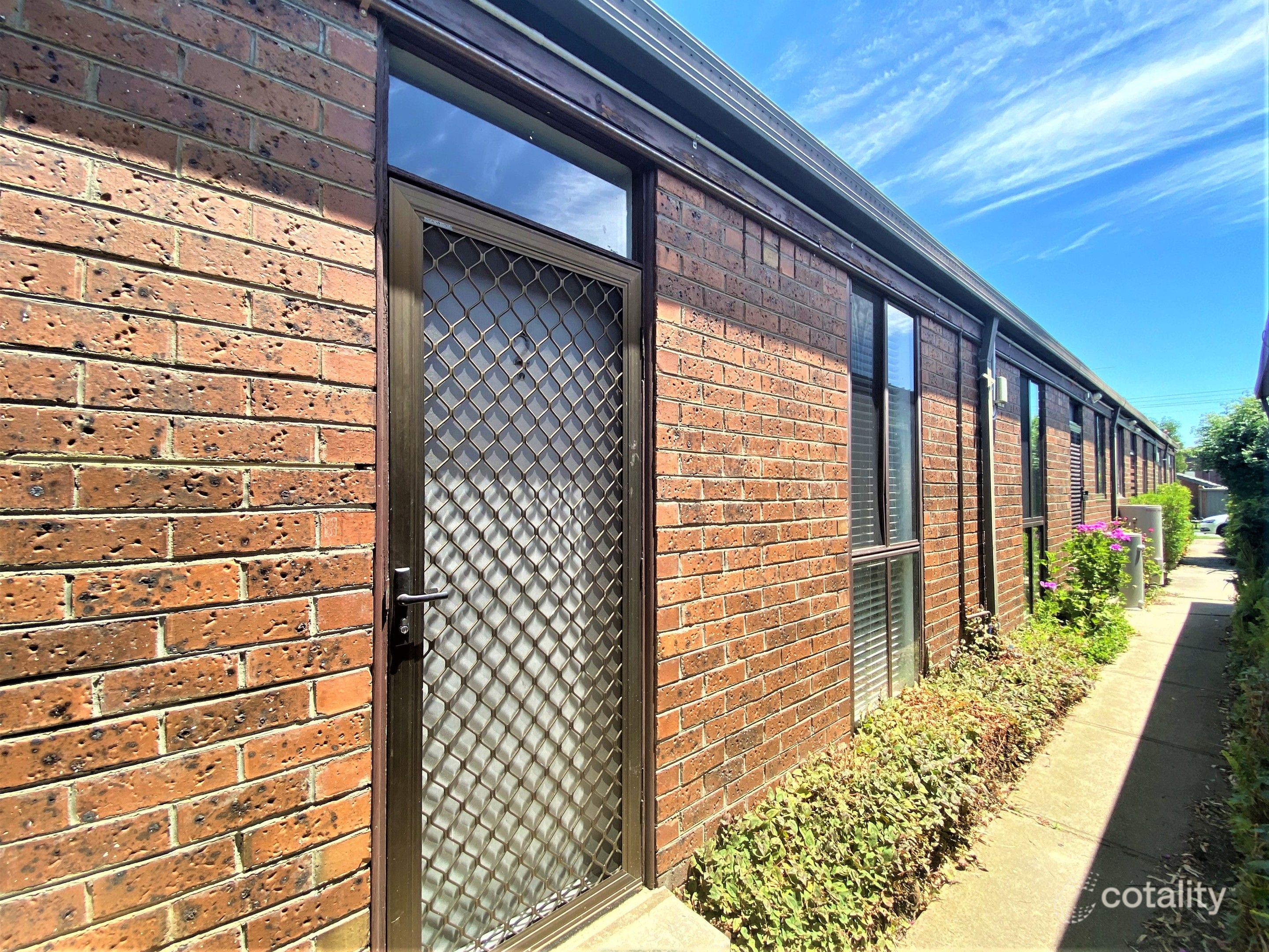 2/58 Sharps Rd, Tullamarine, VIC 3043
