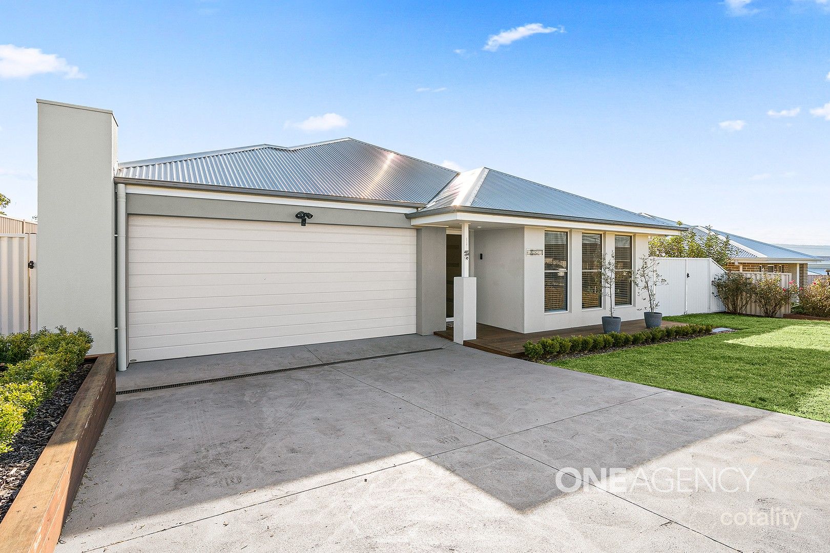 20 Jindalee Cres, Nowra, NSW 2541