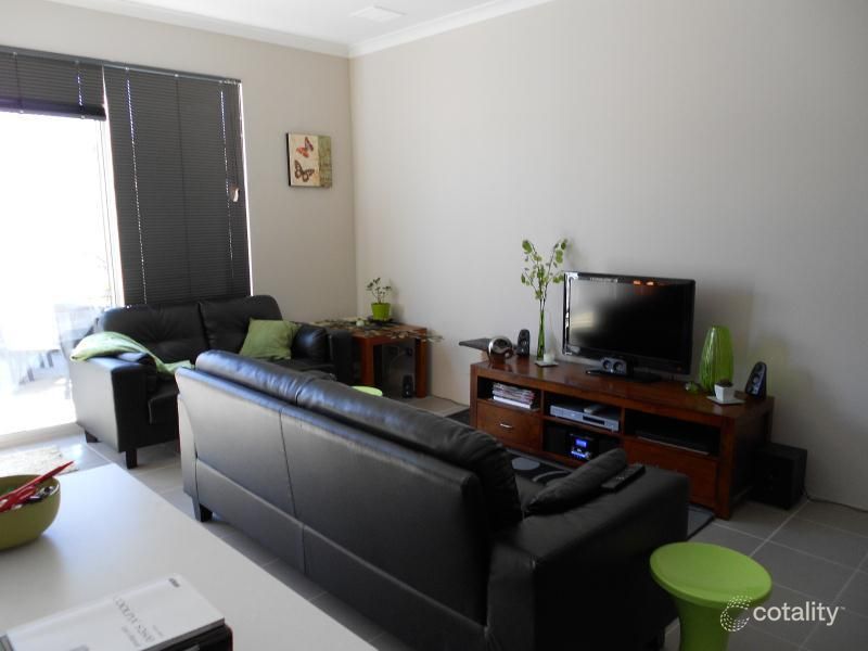 1a Benenden Ave, Butler, WA 6036