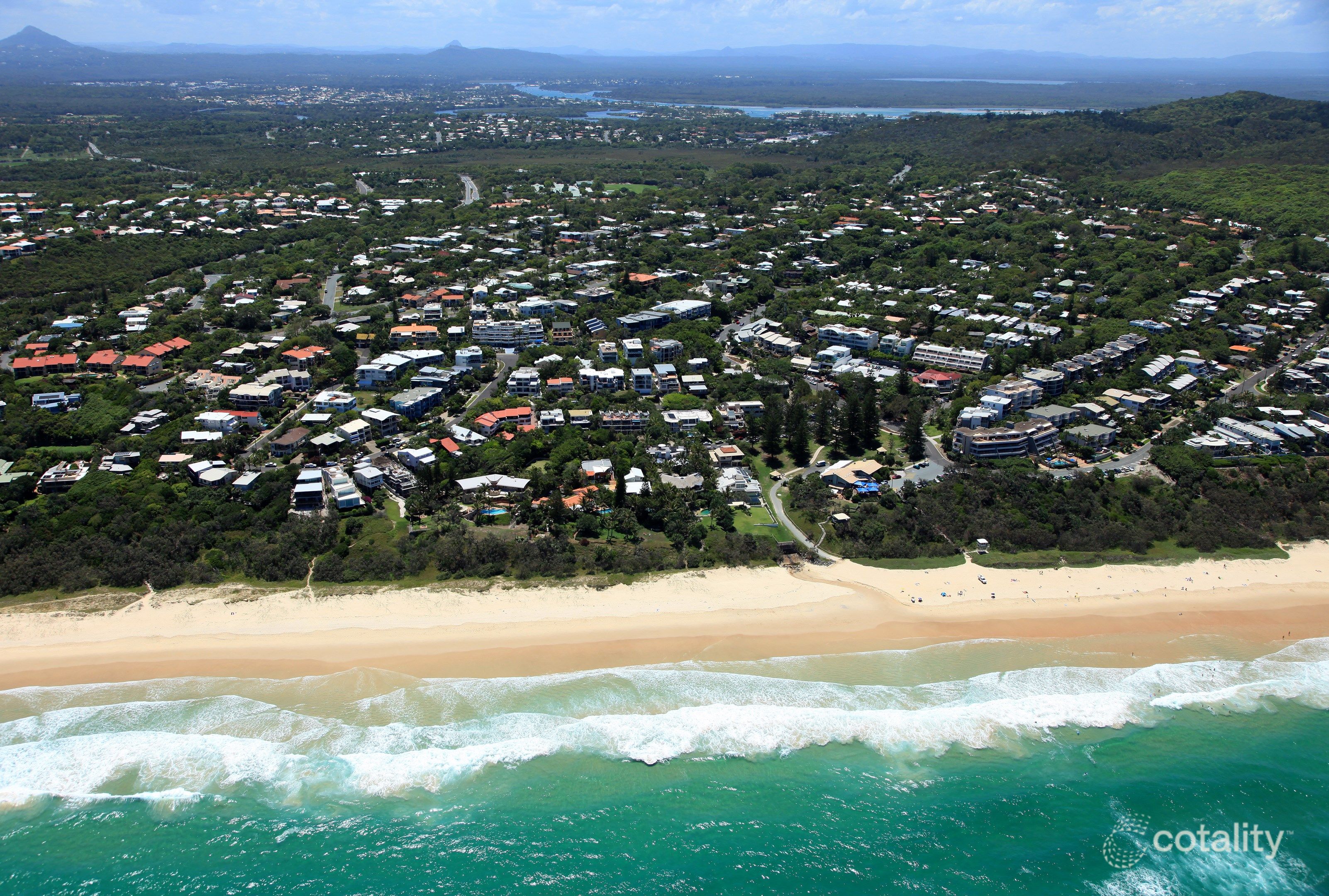 18 Oceania Cres, Sunshine Beach, QLD 4567