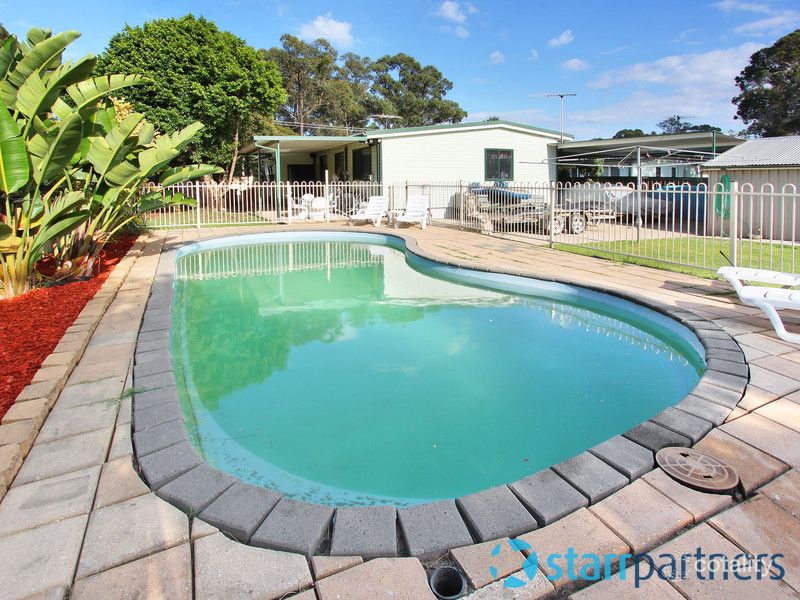 15 Mindanao Ave, Lethbridge Park, NSW 2770