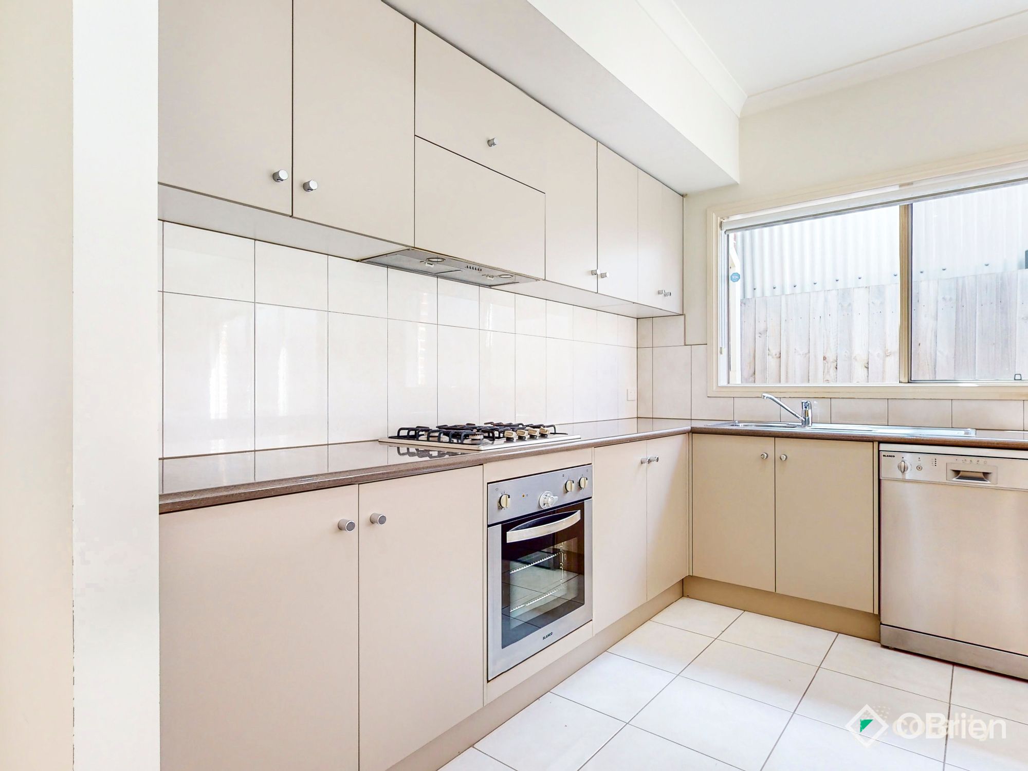 13 Redgum Ave, Carrum Downs, VIC 3201