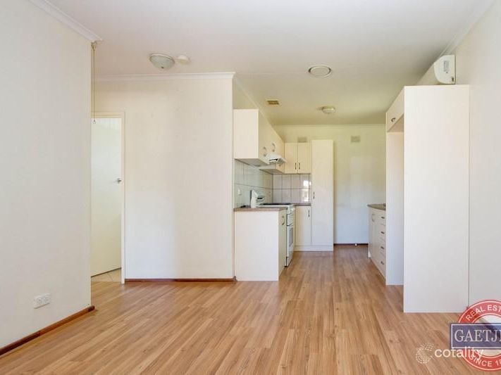 1/118 Lipsett Tce, Brooklyn Park, SA 5032