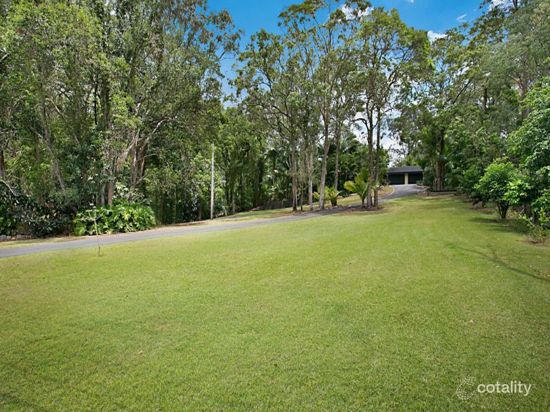14 Random Way, Worongary, QLD 4213