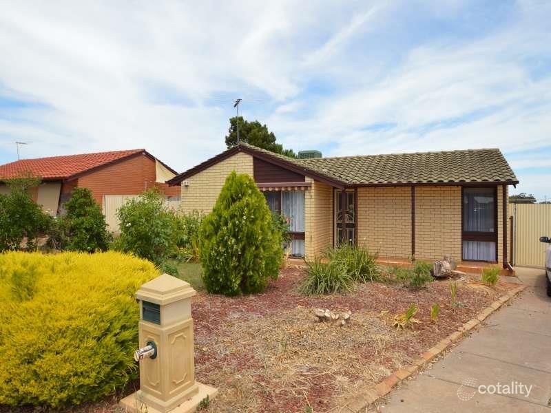 32 Wilterna Cres, Smithfield, SA 5114