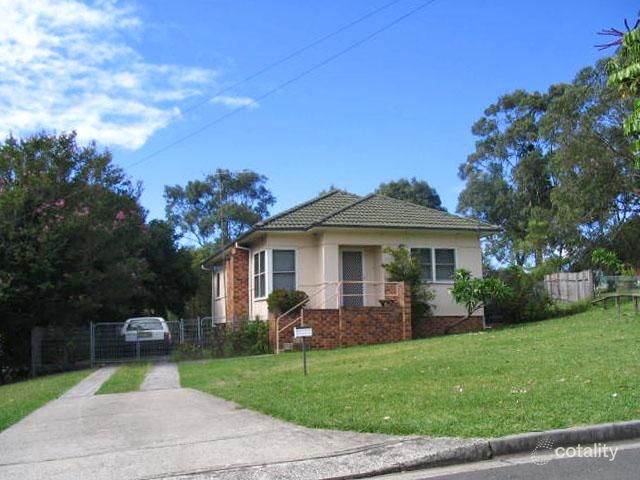 2 Adams Pde, Woonona, NSW 2517