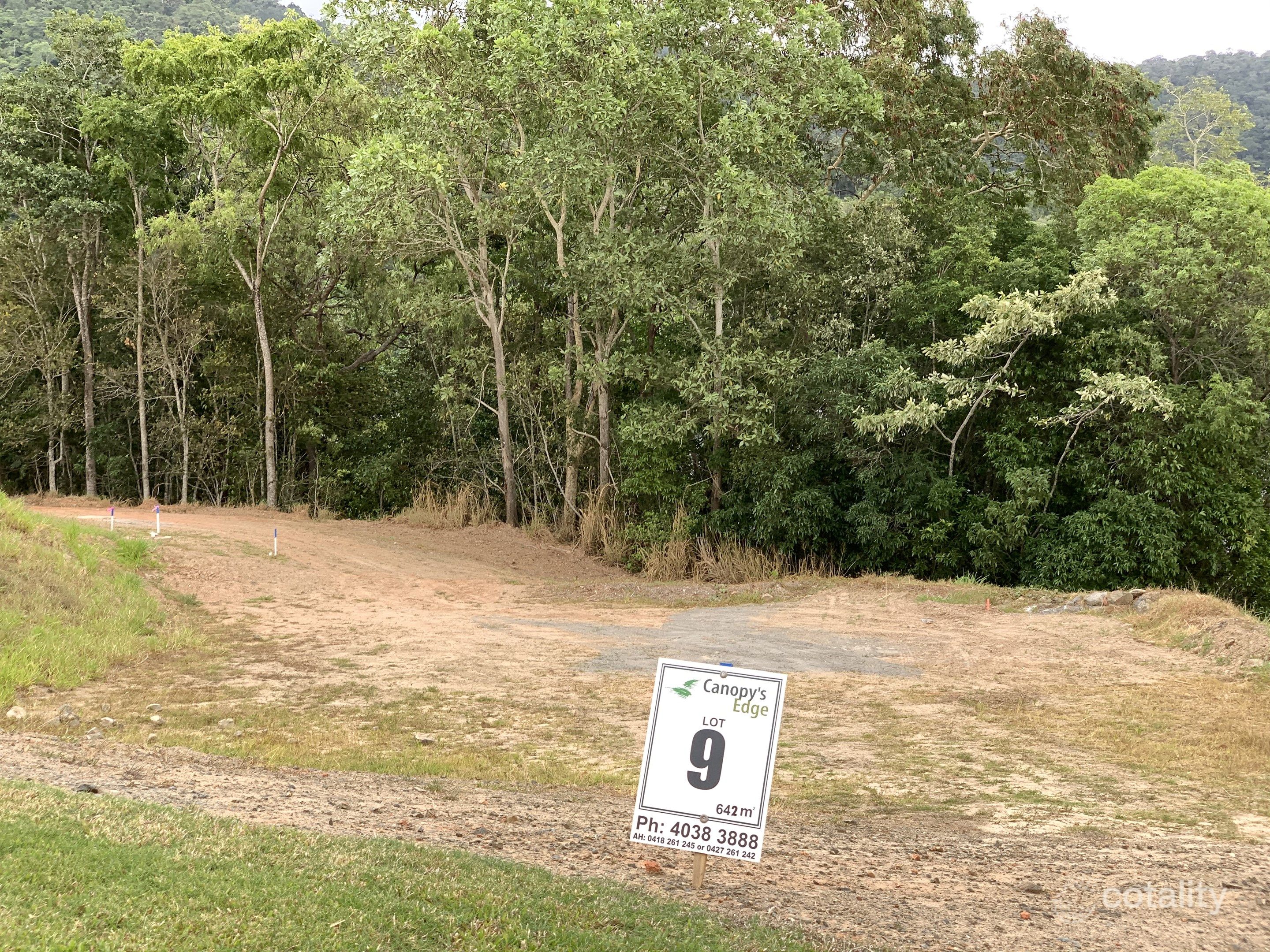 18 Lakeview St, Smithfield, QLD 4878